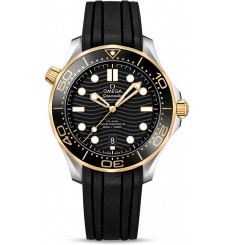 Omega Seamaster Diver 300M Co-Axial Master Chronometer esfera negra Oro amarillo en la correa 210.22.42.20.01.001